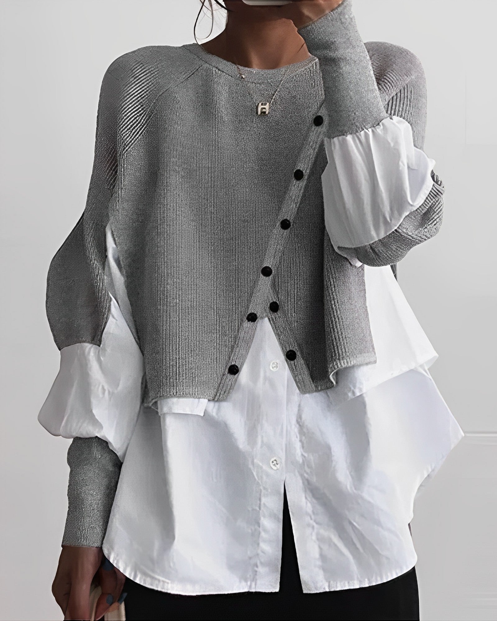 Isabella - Camisa Elegante Abotonado con Capas y Tejido Suave Sofisticado