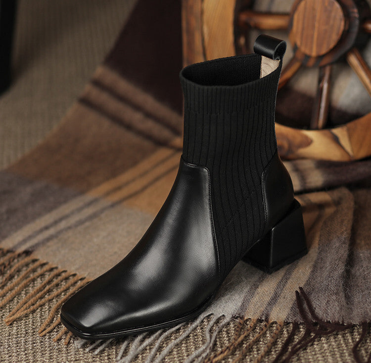 Valeria - Botines Elegantes con Panel Elástico y Tacón Cuadrado Confort Premium