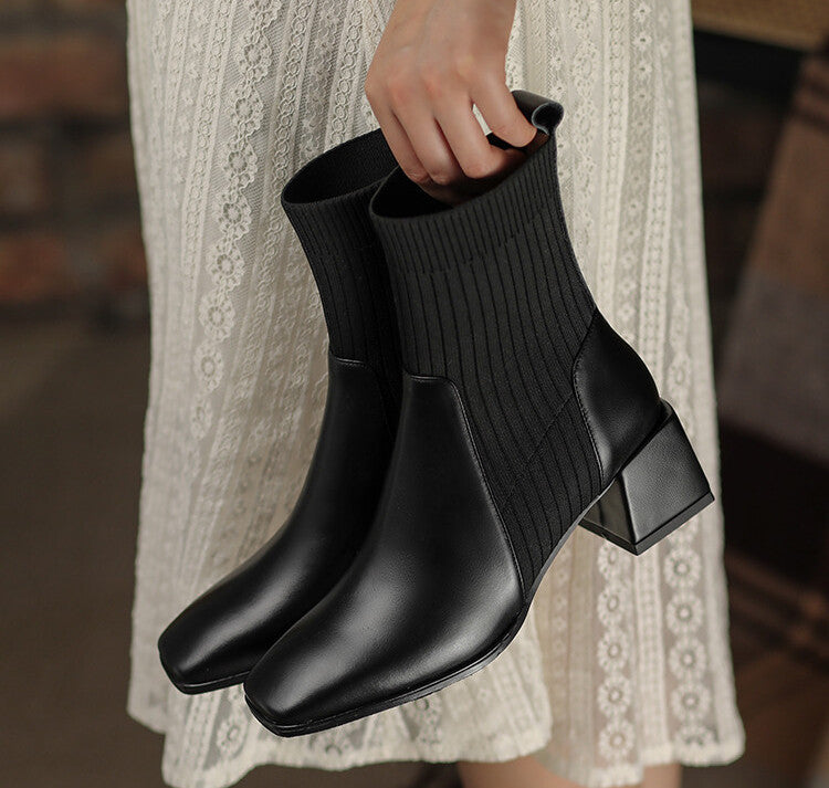 Valeria - Botines Elegantes con Panel Elástico y Tacón Cuadrado Confort Premium